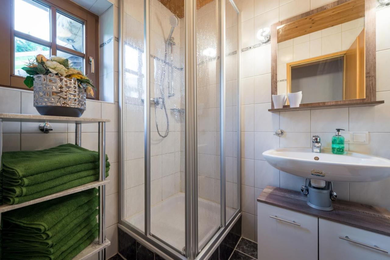 Ninas Residenzerl Apartment Kolsassberg Bagian luar foto