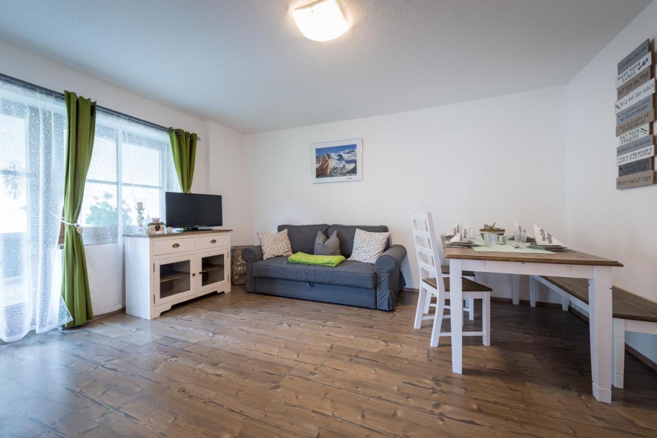 Ninas Residenzerl Apartment Kolsassberg Bagian luar foto